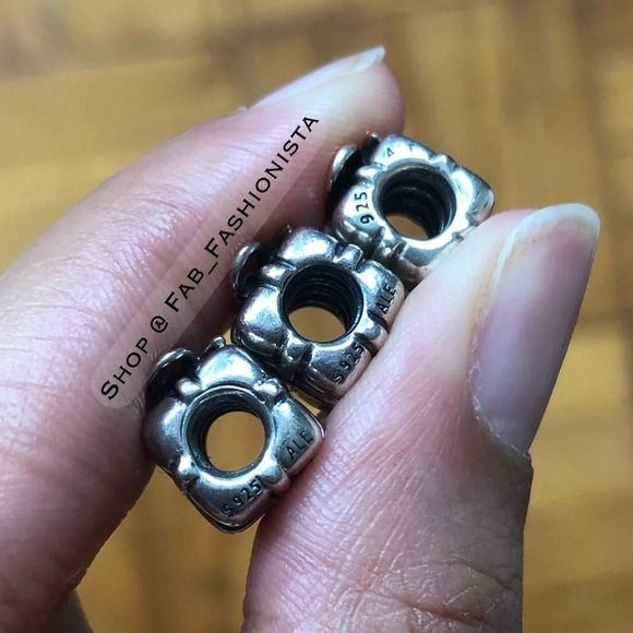 Pandora sterling silver charms - Picture 5 of 5